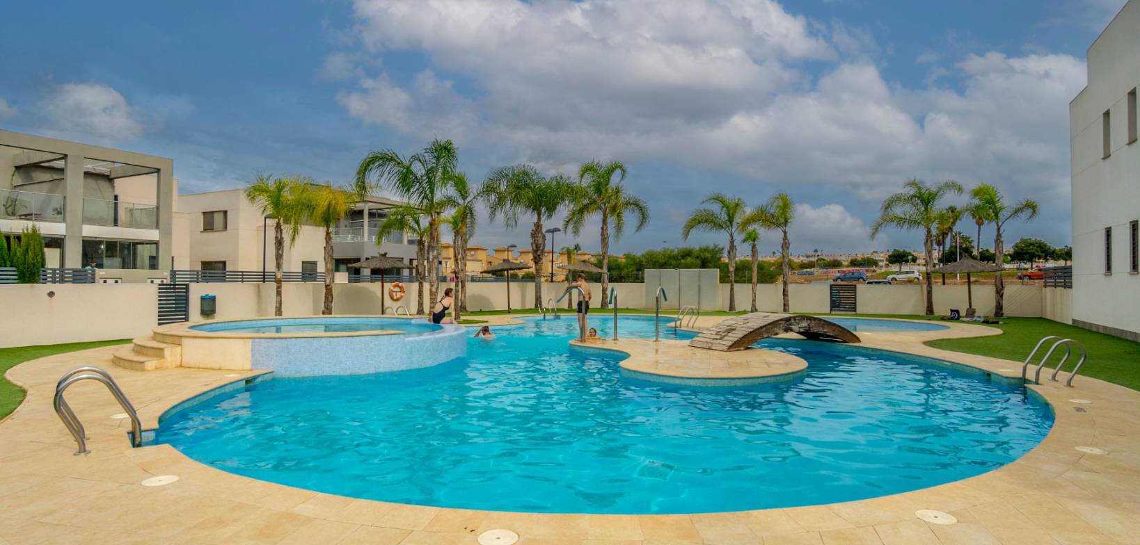 Sale - Bungalow - Torrevieja - Nueva Torrevieja - Aguas Nuevas