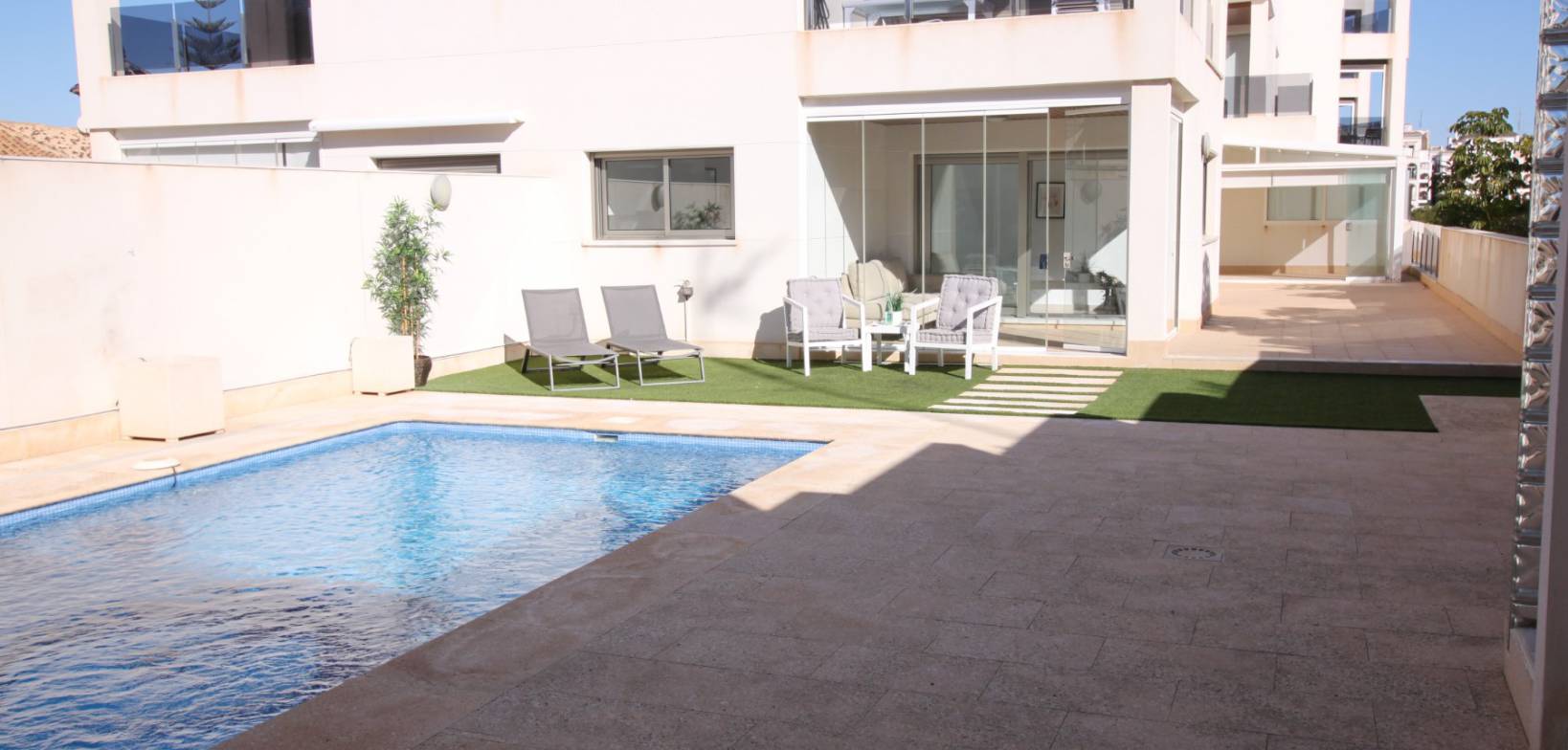 Sale - Apartment - Orihuela Costa - La Zenia